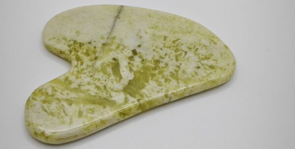 Gua sha jade verde - Imagen 3